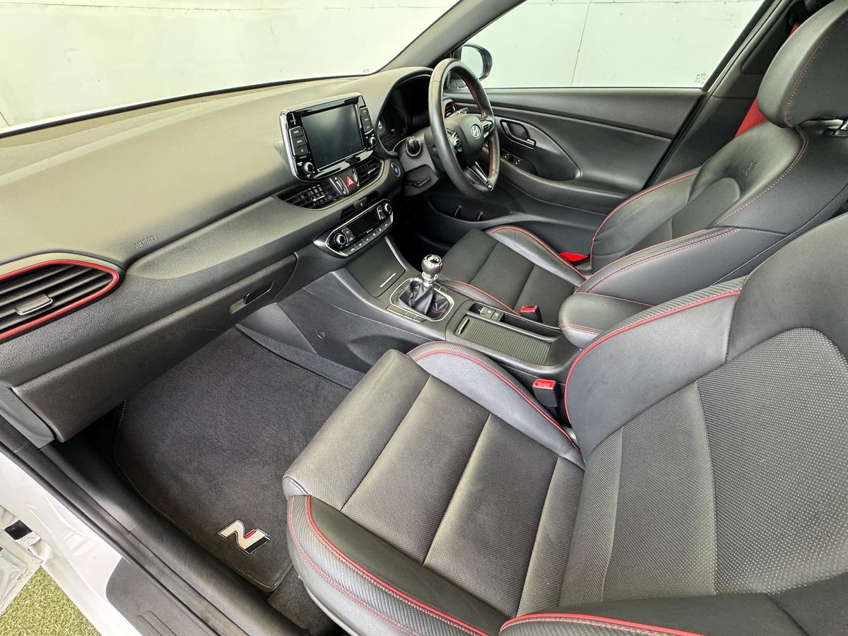 2021 Hyundai i30 N Line PD.V4 MY22 image 13