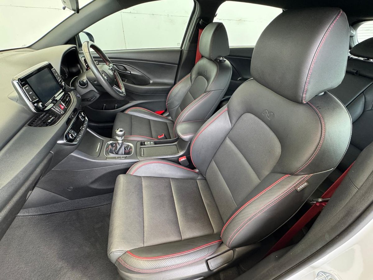 2021 Hyundai i30 N Line PD.V4 MY22 image 14