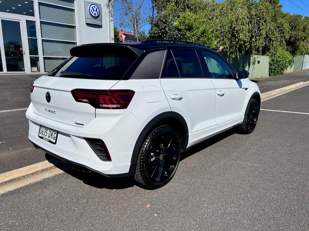 2025 Volkswagen T-Roc 140TSI R-Line D11 MY26 Four Wheel Drive image 12