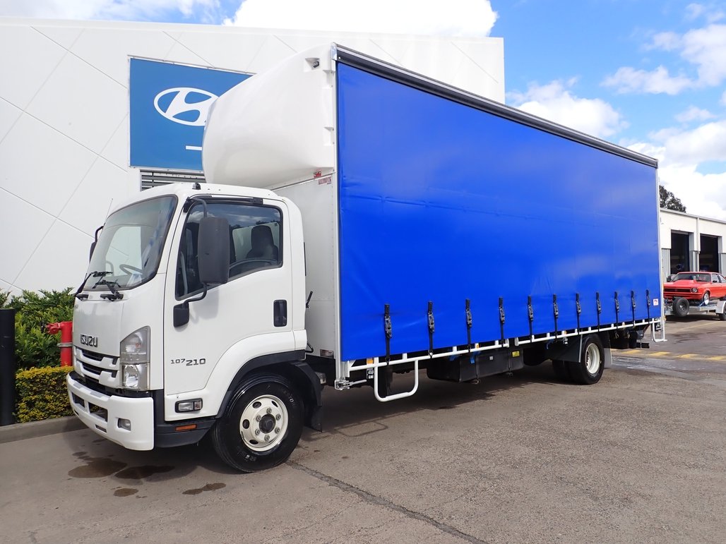 2018 Isuzu Frr 107-210 image 12