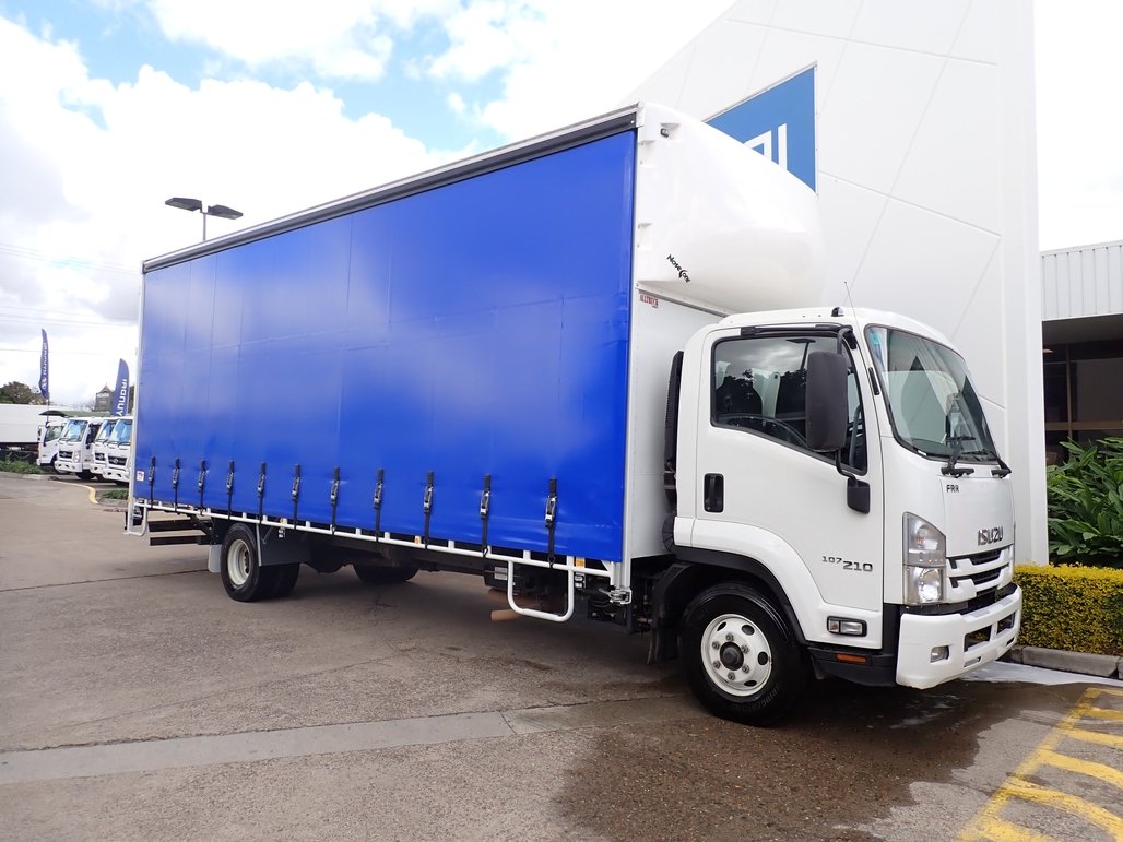 2018 Isuzu Frr 107-210 image 5