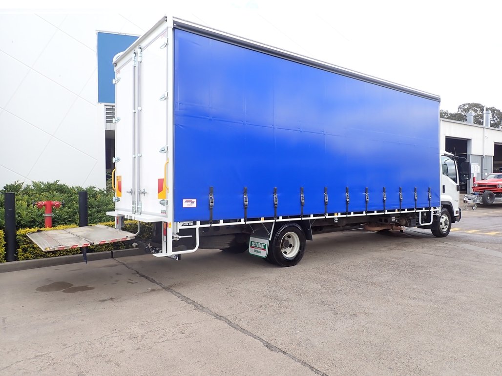 2018 Isuzu Frr 107-210 image 7