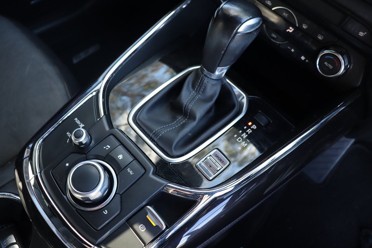 2016 Mazda CX-9 Azami TC image 13