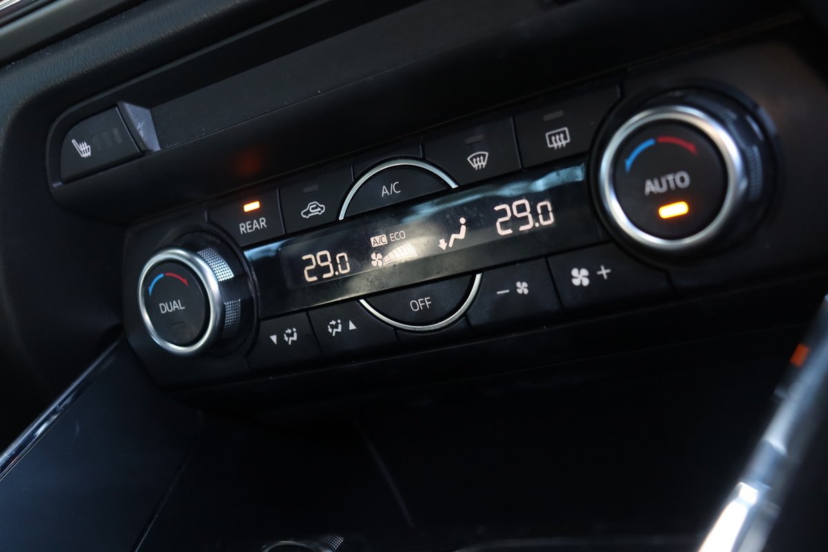 2016 Mazda CX-9 Azami TC image 15