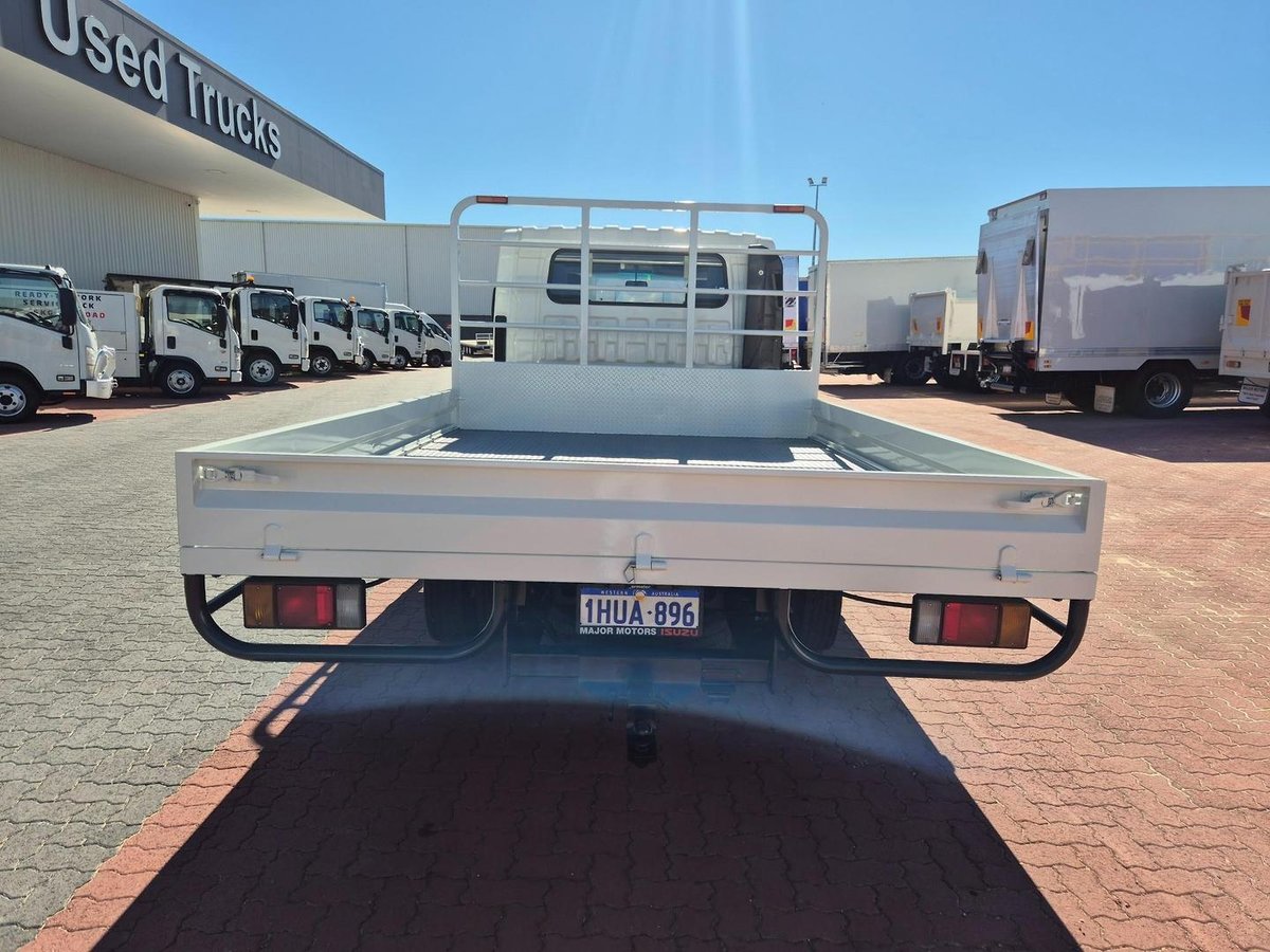 2022 Isuzu Nnr 45 150 Car License Amt Crew Tray image 5