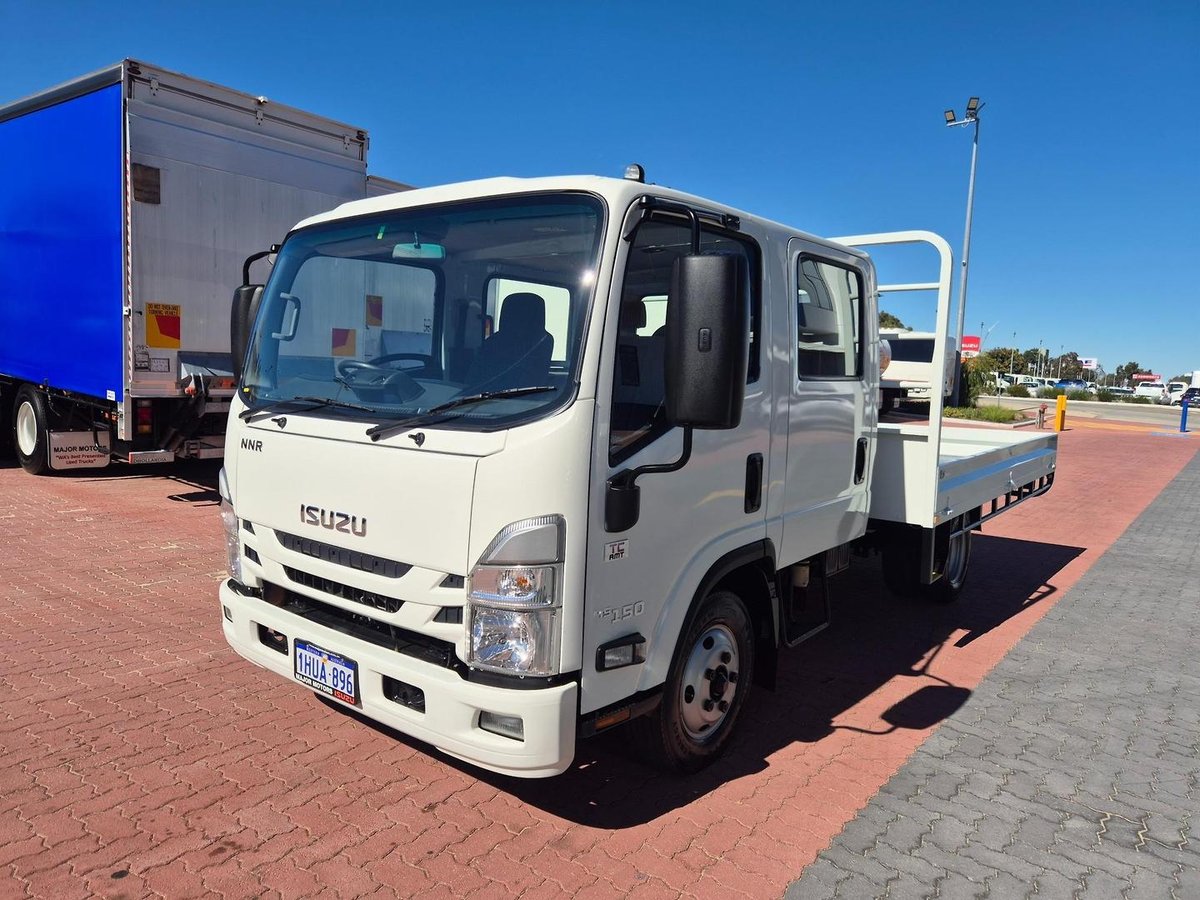 2022 Isuzu Nnr 45 150 Car License Amt Crew Tray image 3