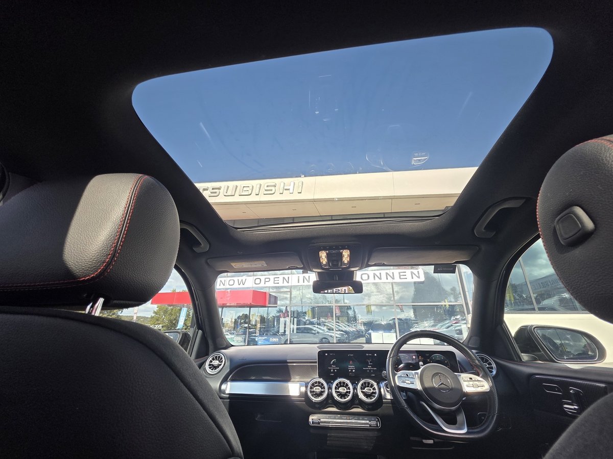 2020 Mercedes-Benz GLB-Class GLB250 X247 Four Wheel Drive image 16