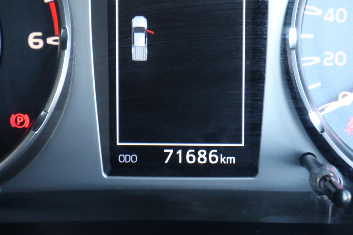 2022 Toyota Hilux SR GUN126R 4X4 Dual Range image 12