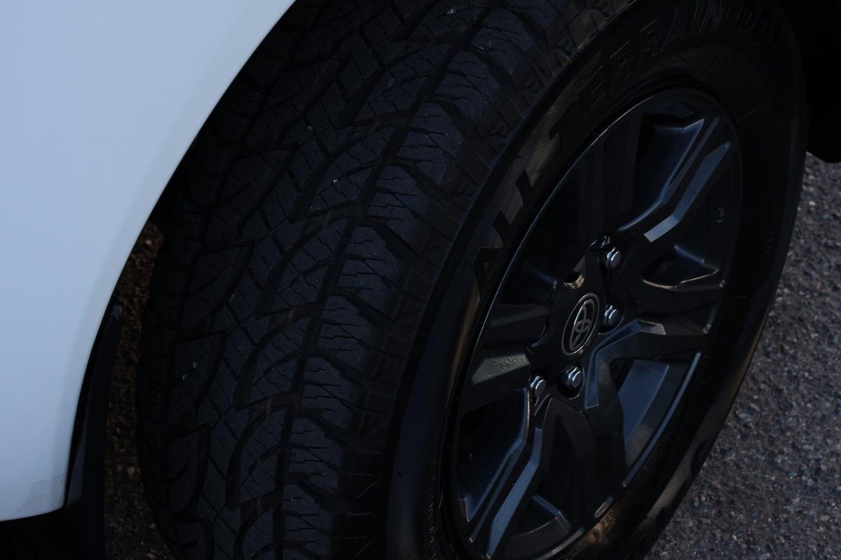 2022 Toyota Hilux SR GUN126R 4X4 Dual Range image 26
