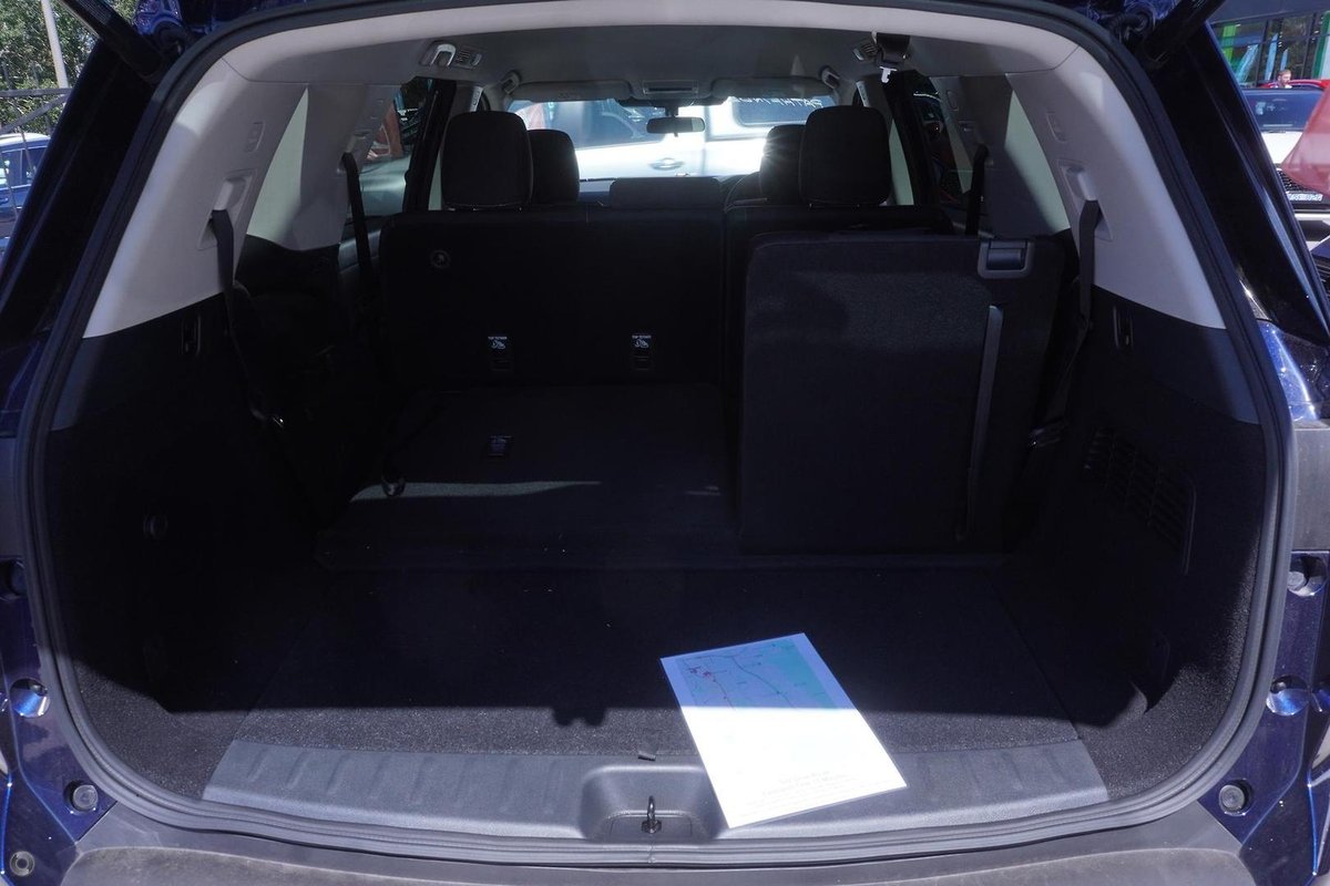 2024 Nissan Pathfinder ST-L R53 MY24 image 26