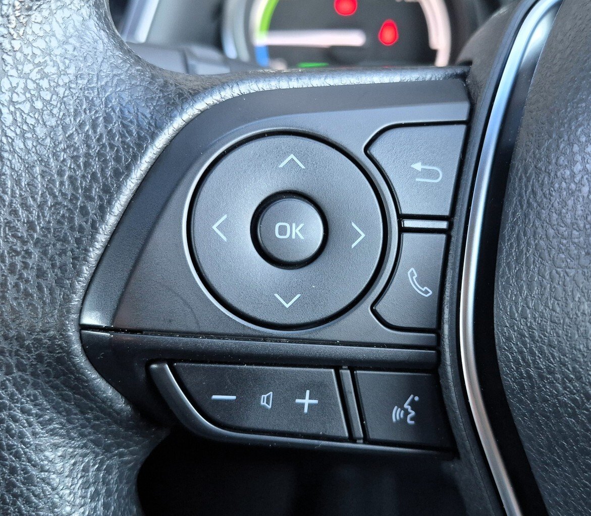 2019 Toyota Camry Ascent AXVH71R image 10
