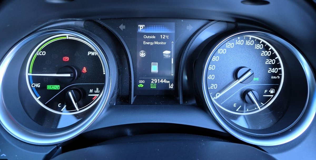 2019 Toyota Camry Ascent AXVH71R image 12