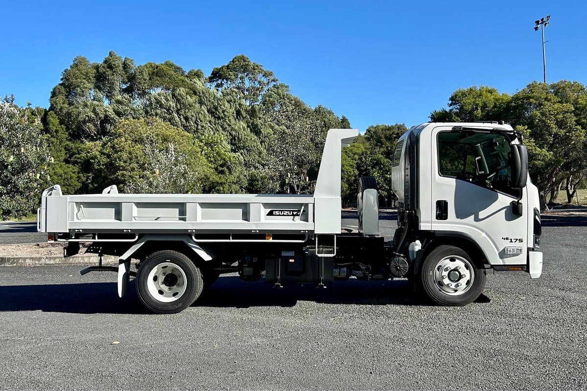 2026 Isuzu N Series Npr 45/65-175 Dt D34 Tipper image 2