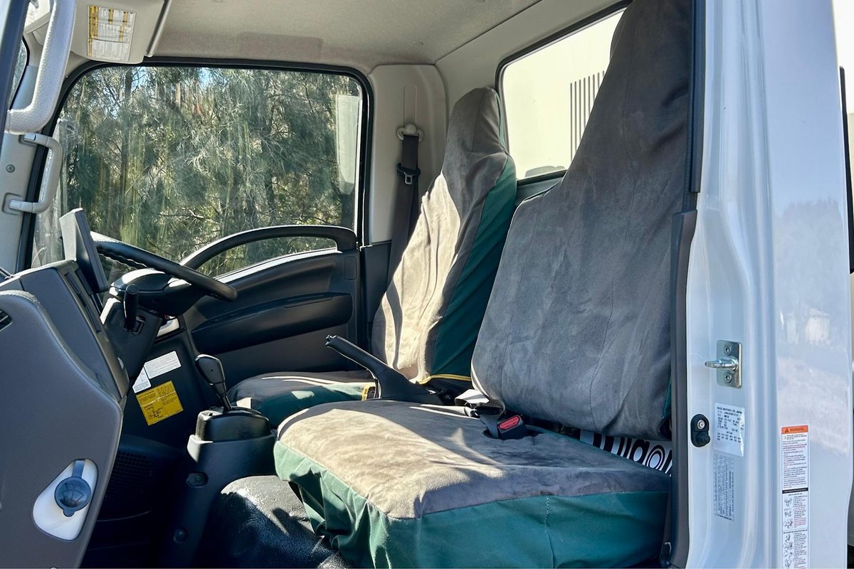 2023 Isuzu N Series Nlr 45-150 Tipper image 29