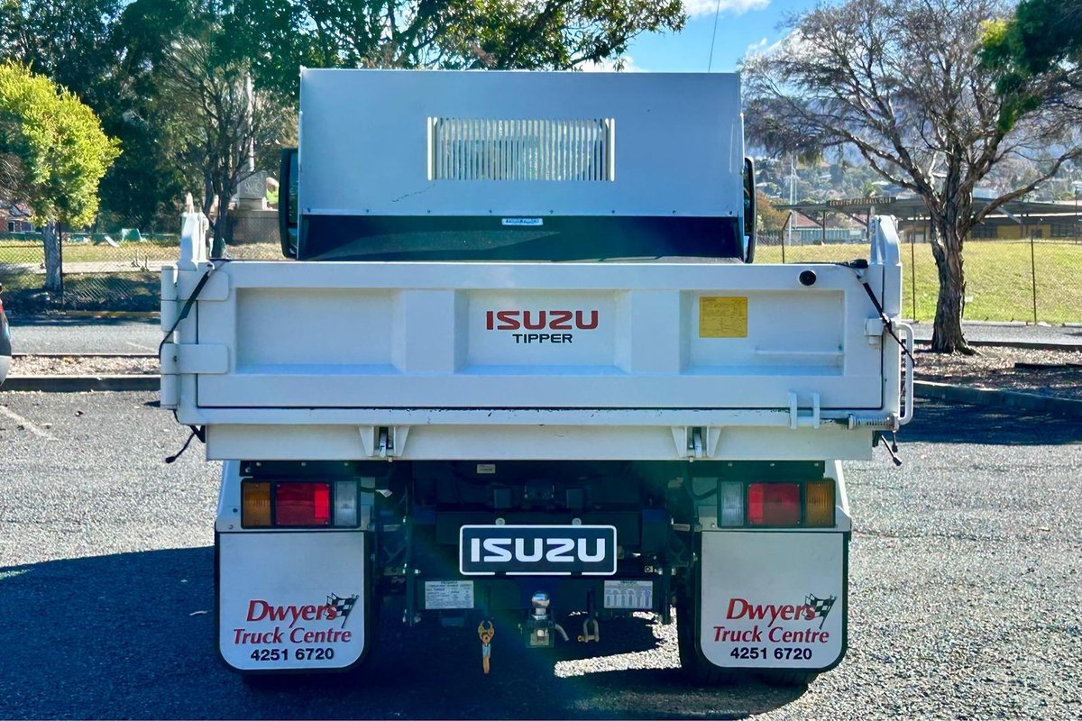 2023 Isuzu N Series Nlr 45-150 Tipper image 4