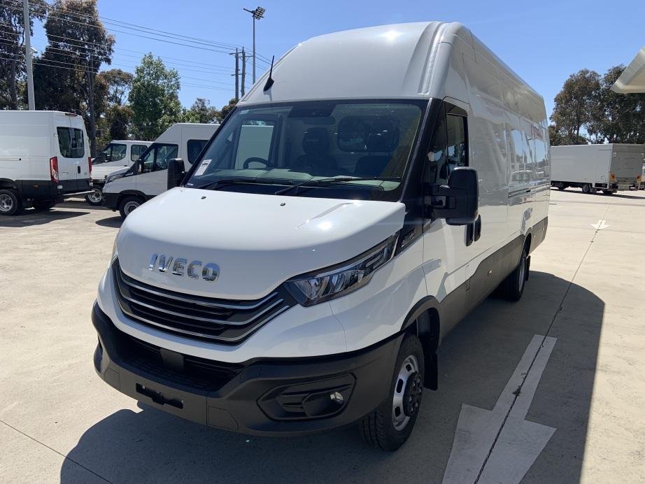 2026 Iveco Daily 50C18V image 5