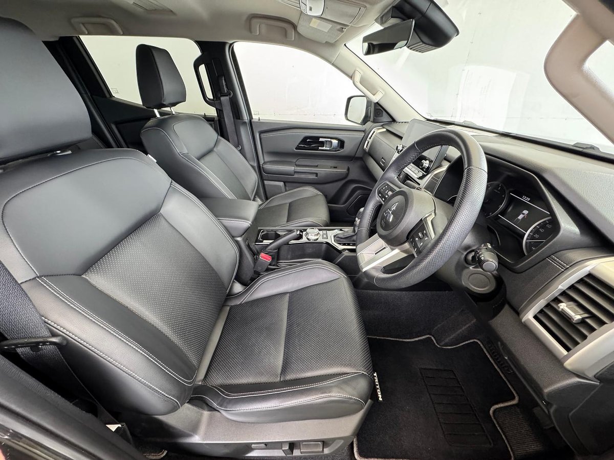 2024 Mitsubishi Triton GLS MV MY24 4X4 Dual Range image 11