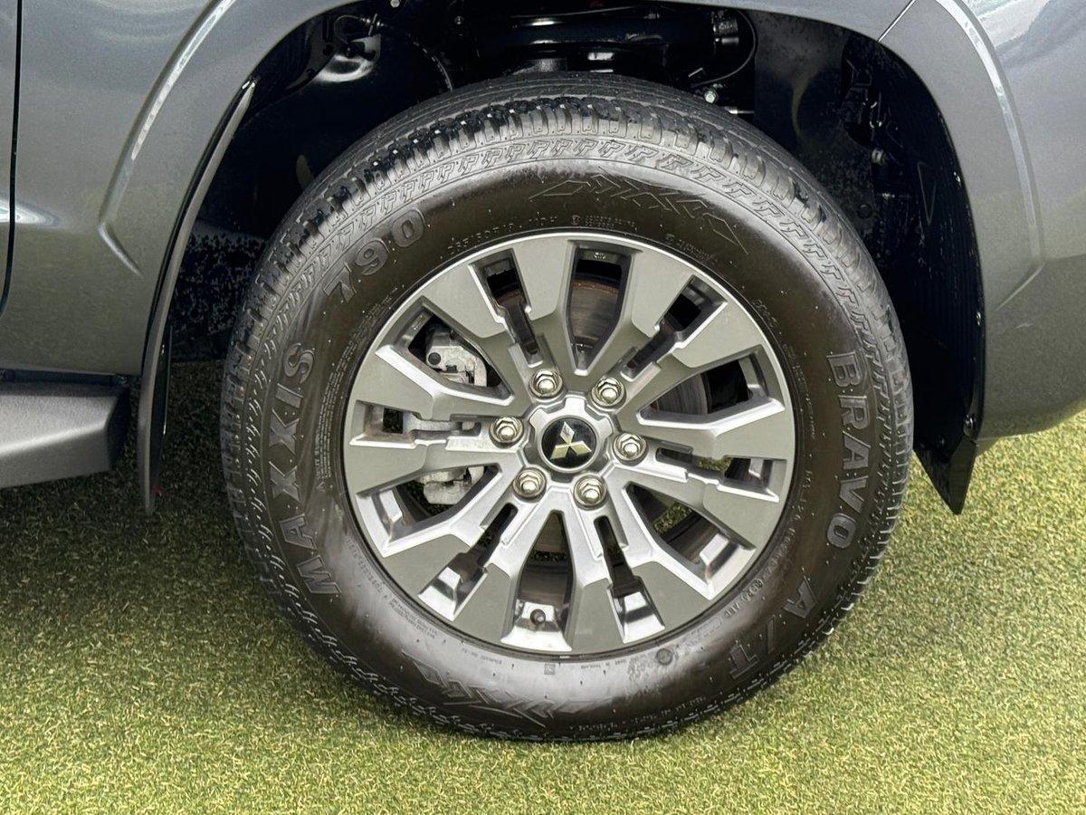 2024 Mitsubishi Triton GLS MV MY24 4X4 Dual Range image 29