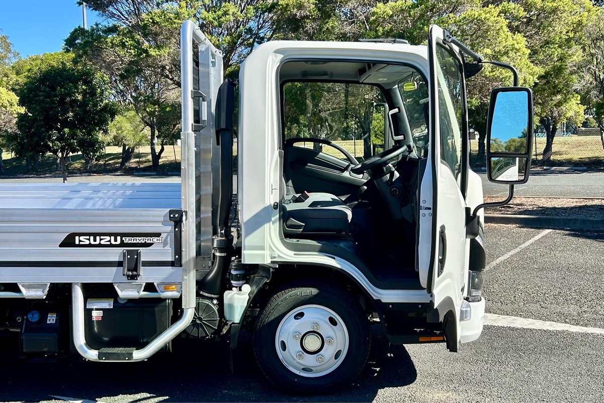 2026 Isuzu N Series NLR 45-150 DT D25 Traypack image 12