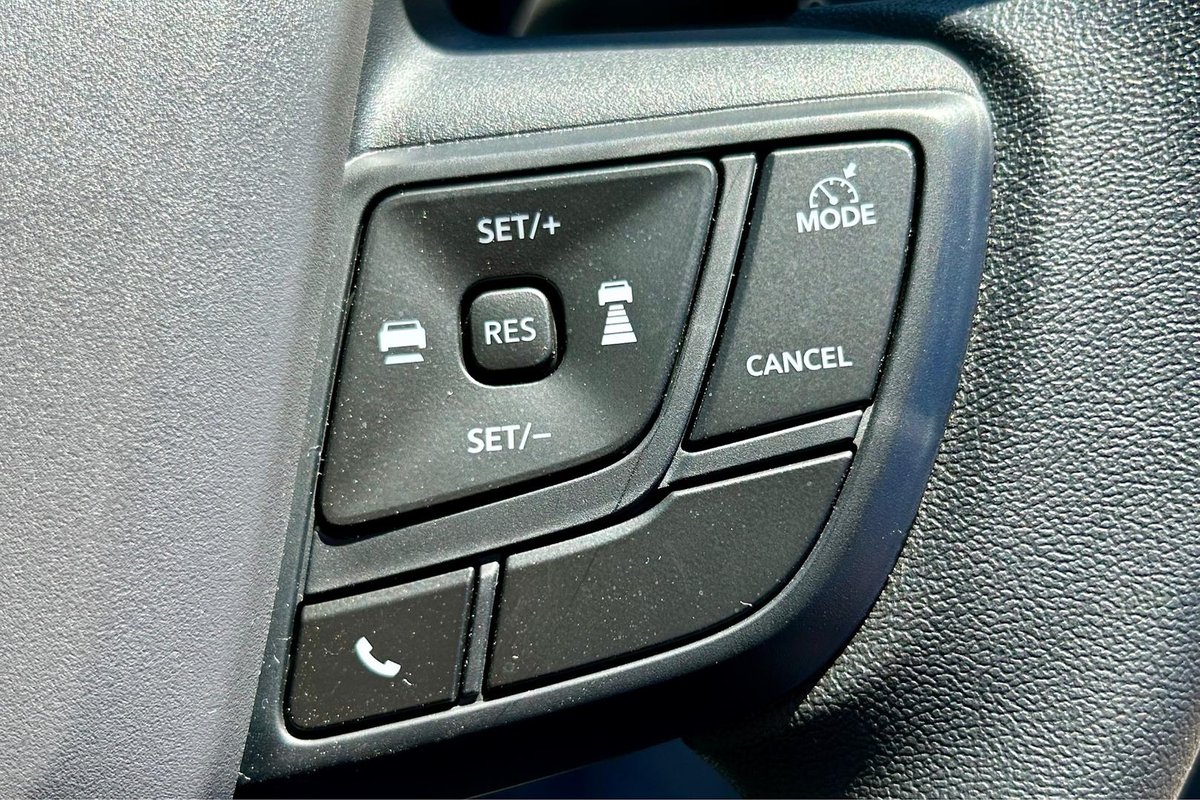 2026 Isuzu N Series NLR 45-150 DT D25 Traypack image 25