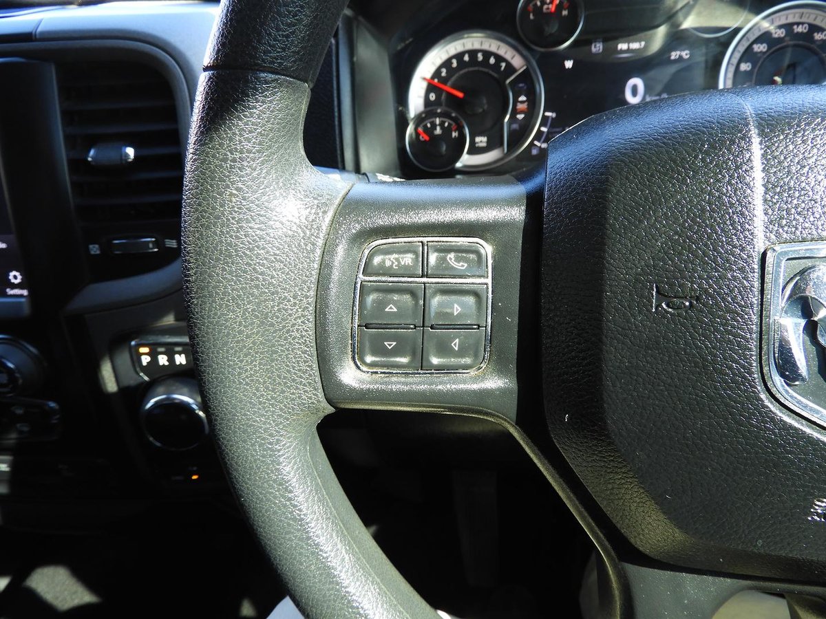 2019 Ram 1500 Express Ds My19 4x4 Dual Range image 16