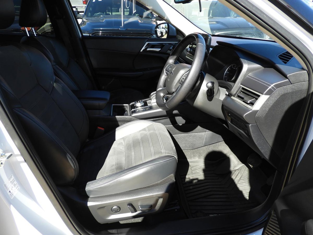 2023 Mitsubishi Outlander Aspire Zm My23 Awd image 8