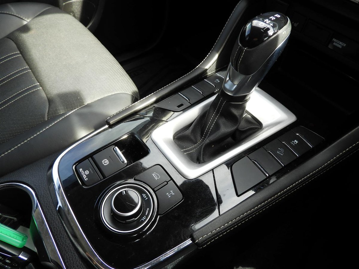 2023 Isuzu Mu-x Ls-t My23 4x4 Dual Range image 17
