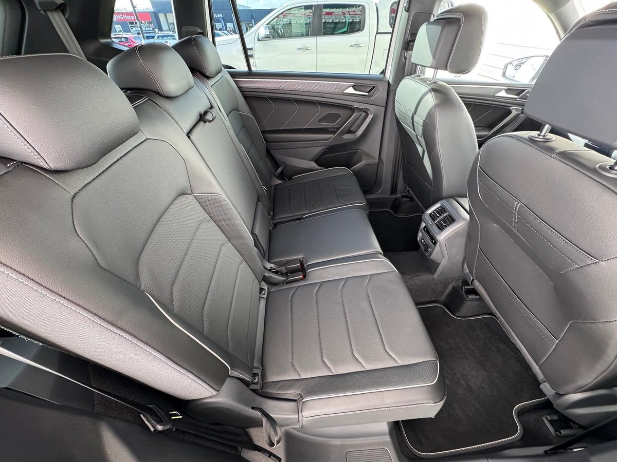 2024 Volkswagen Tiguan Wolfsburg Edition Allspace 5N MY24 Four Wheel Drive image 7