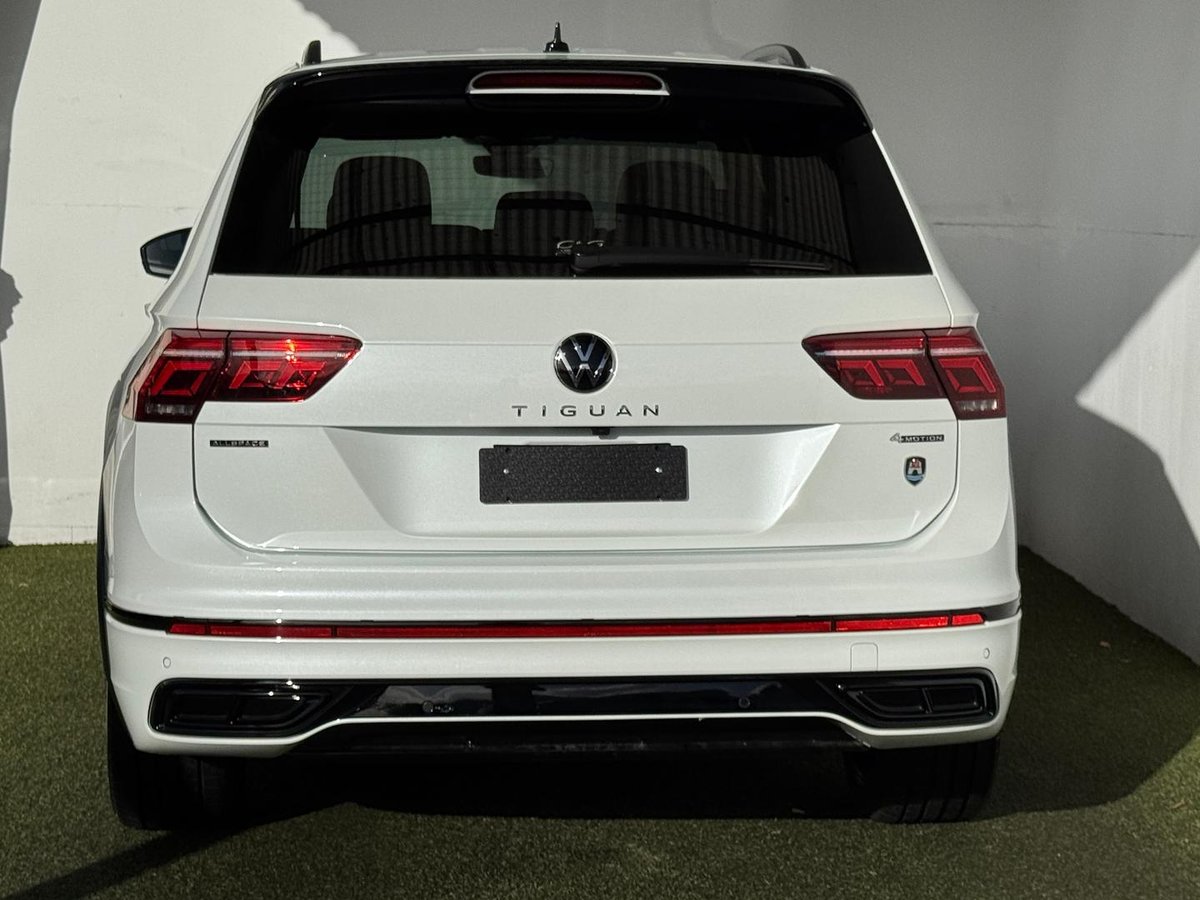 2024 Volkswagen Tiguan Wolfsburg Edition Allspace 5N MY24 Four Wheel Drive image 13
