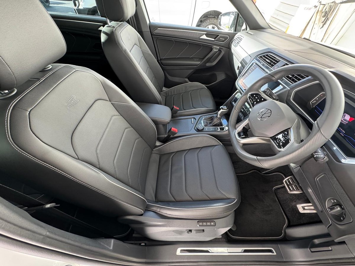 2024 Volkswagen Tiguan Wolfsburg Edition Allspace 5N MY24 Four Wheel Drive image 9