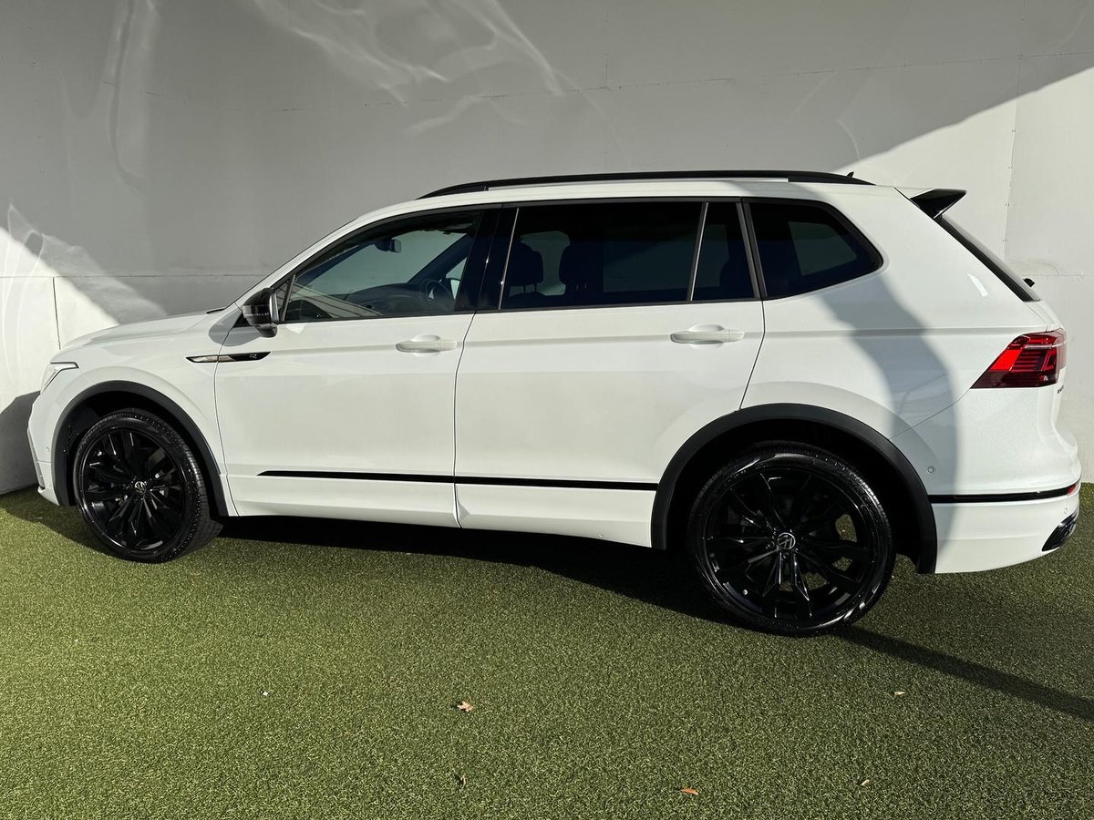 2024 Volkswagen Tiguan Wolfsburg Edition Allspace 5N MY24 Four Wheel Drive image 17