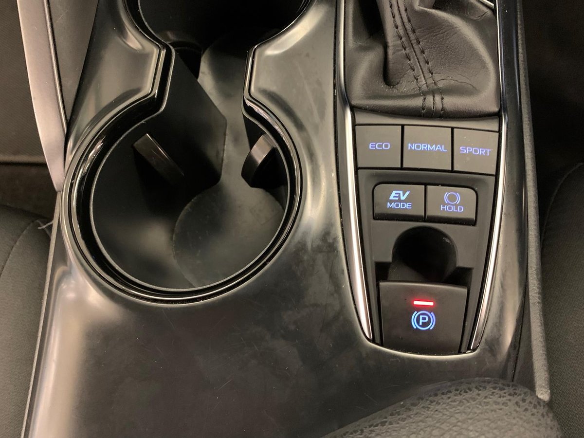 2020 Toyota Camry Ascent AXVH71R image 20