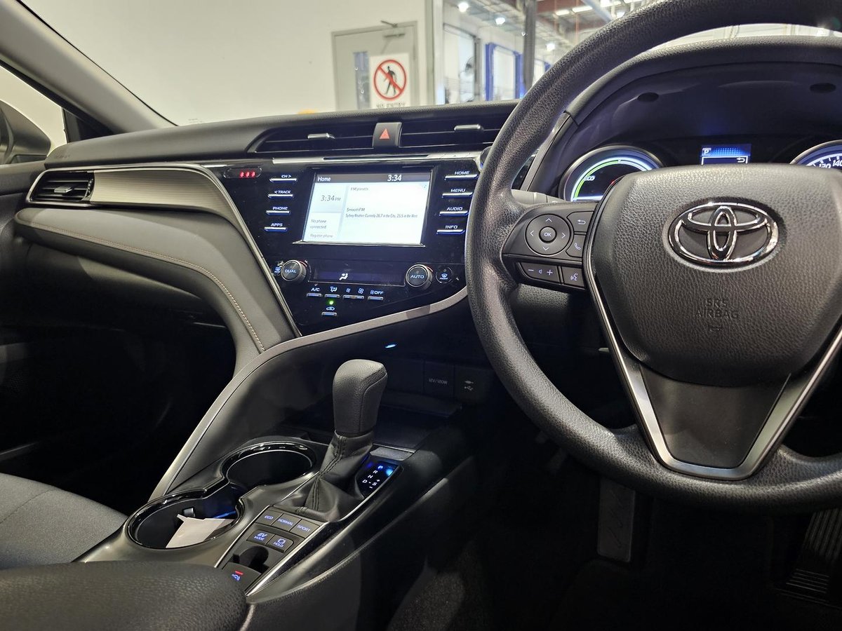 2020 Toyota Camry Ascent AXVH71R image 14