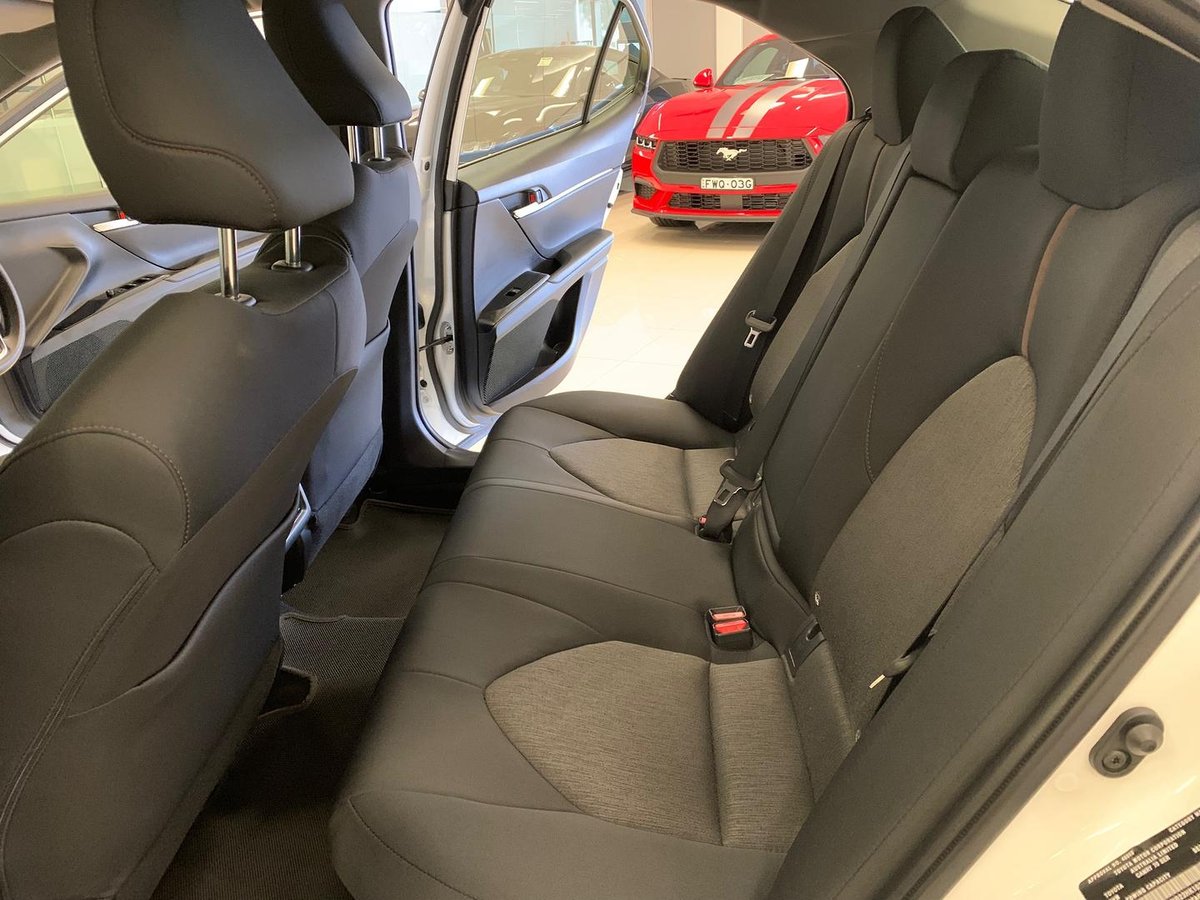 2020 Toyota Camry Ascent AXVH71R image 13