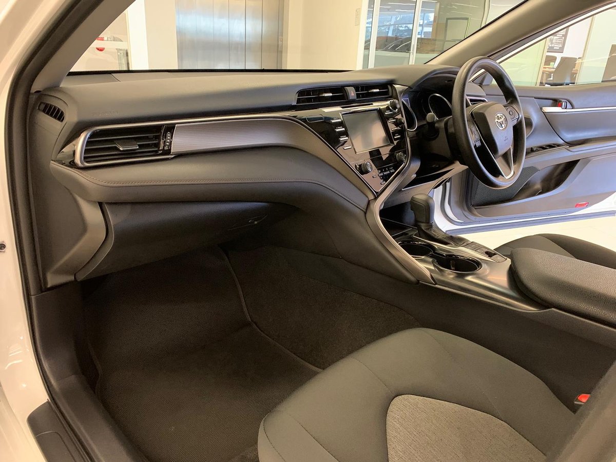2020 Toyota Camry Ascent AXVH71R image 14