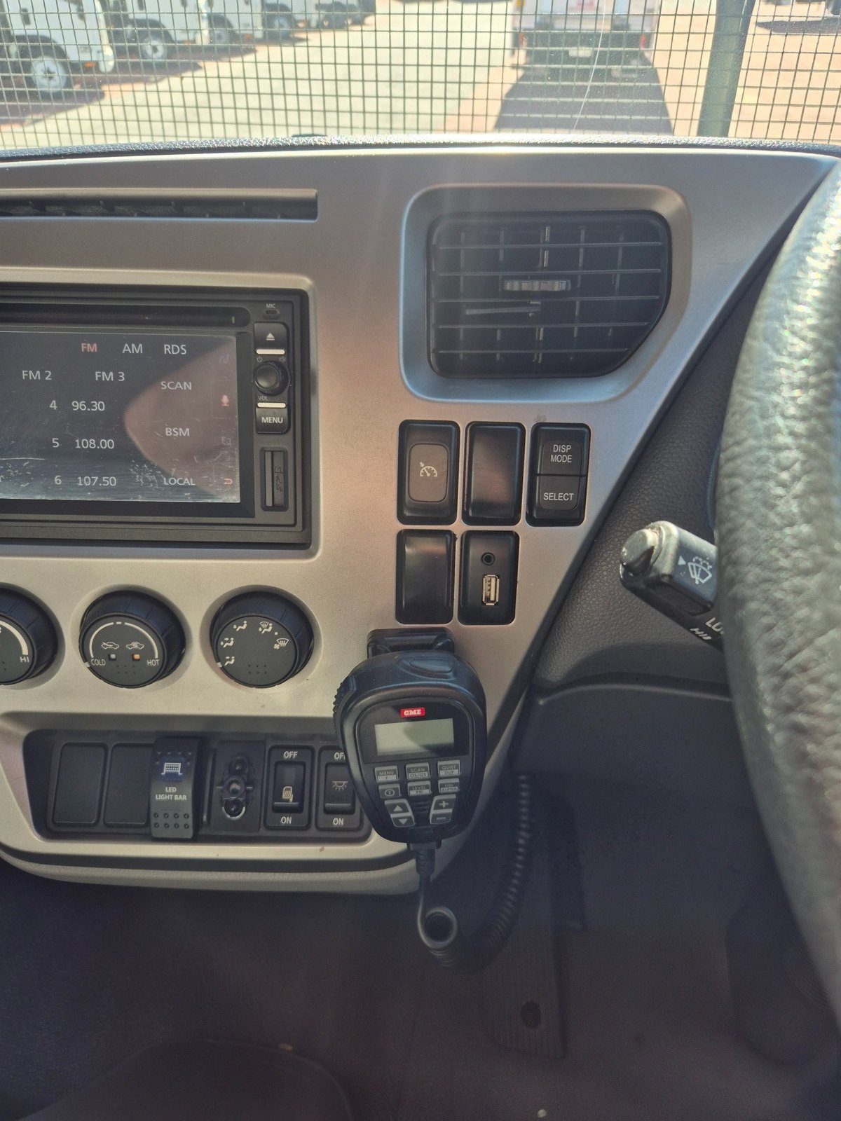 2018 Ud Pk16 280 Auto 50cm Van And Lift image 15