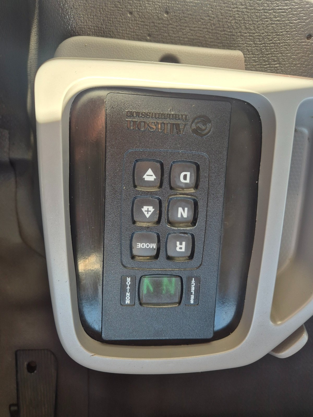 2018 Ud Pk16 280 Auto 50cm Van And Lift image 18