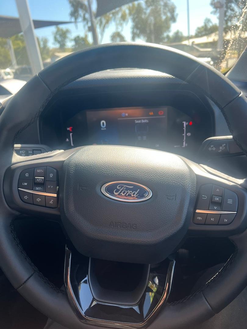2026 Ford Ranger Super Duty 2026.00MY 4X4 Dual Range image 21