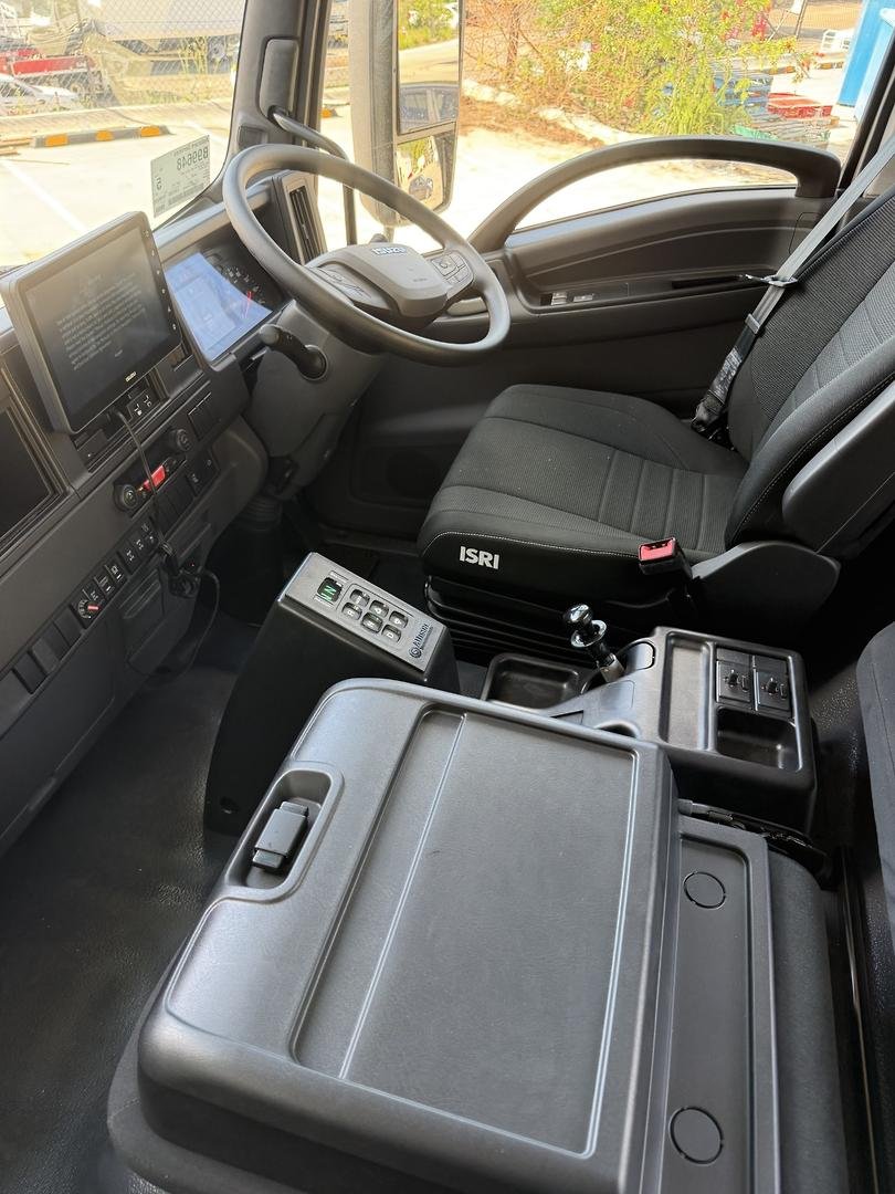 2026 Isuzu F Series FVL 260-300 AT R67 image 21
