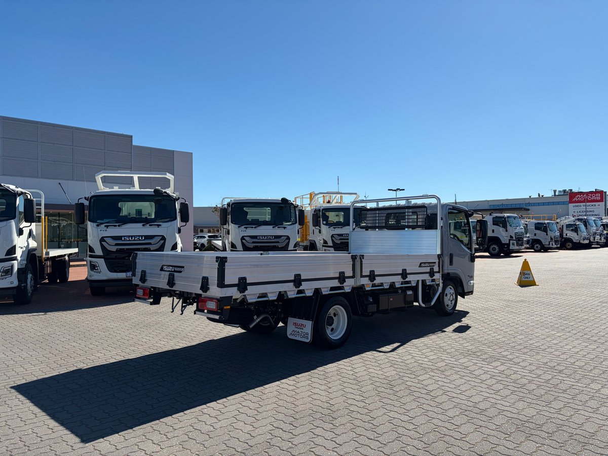 2026 Isuzu Trucks Nlr 45-150 Dt D34 Traypack Al image 3