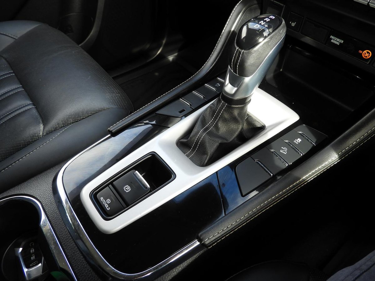 2021 Isuzu MU-X LS-T MY21 4x2 image 17