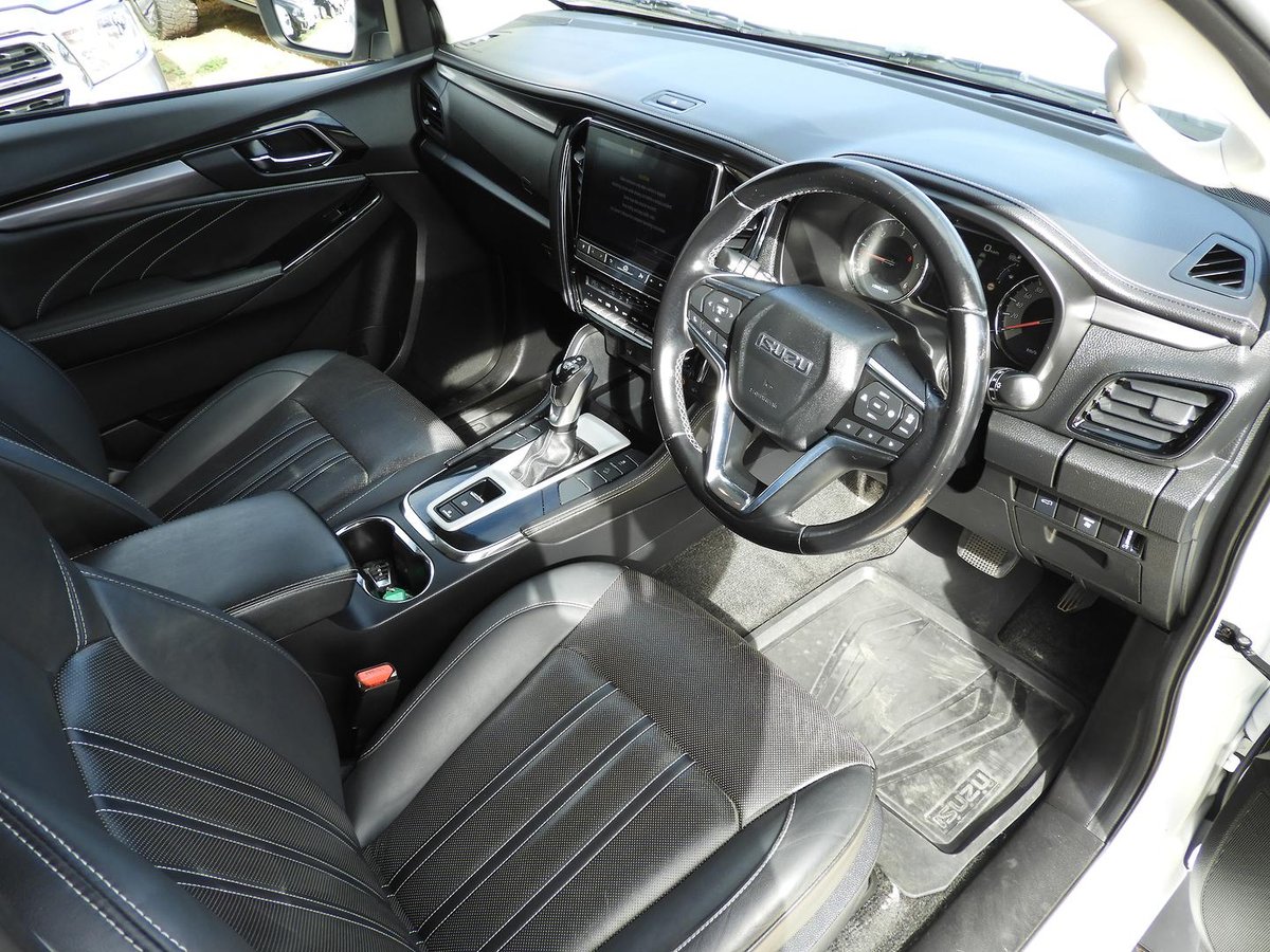 2021 Isuzu MU-X LS-T MY21 4x2 image 7