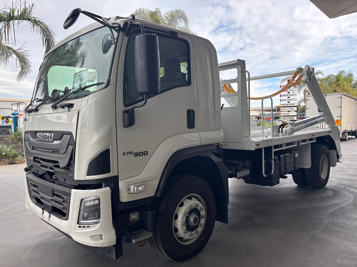 2026 Isuzu F Series FVR 170-300 AT R47 image 3