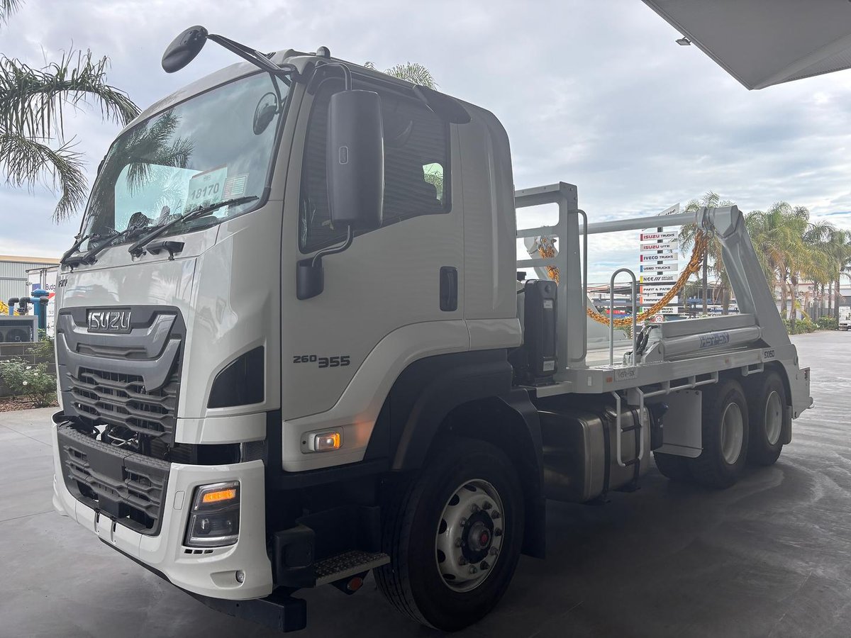 2026 Isuzu F Series Fxy 260-355 At R45 image 3