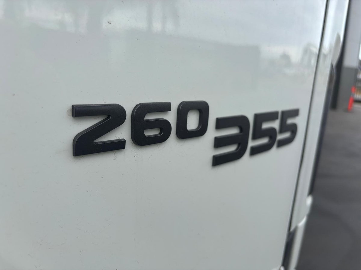 2026 Isuzu F Series Fxy 260-355 At R45 image 9