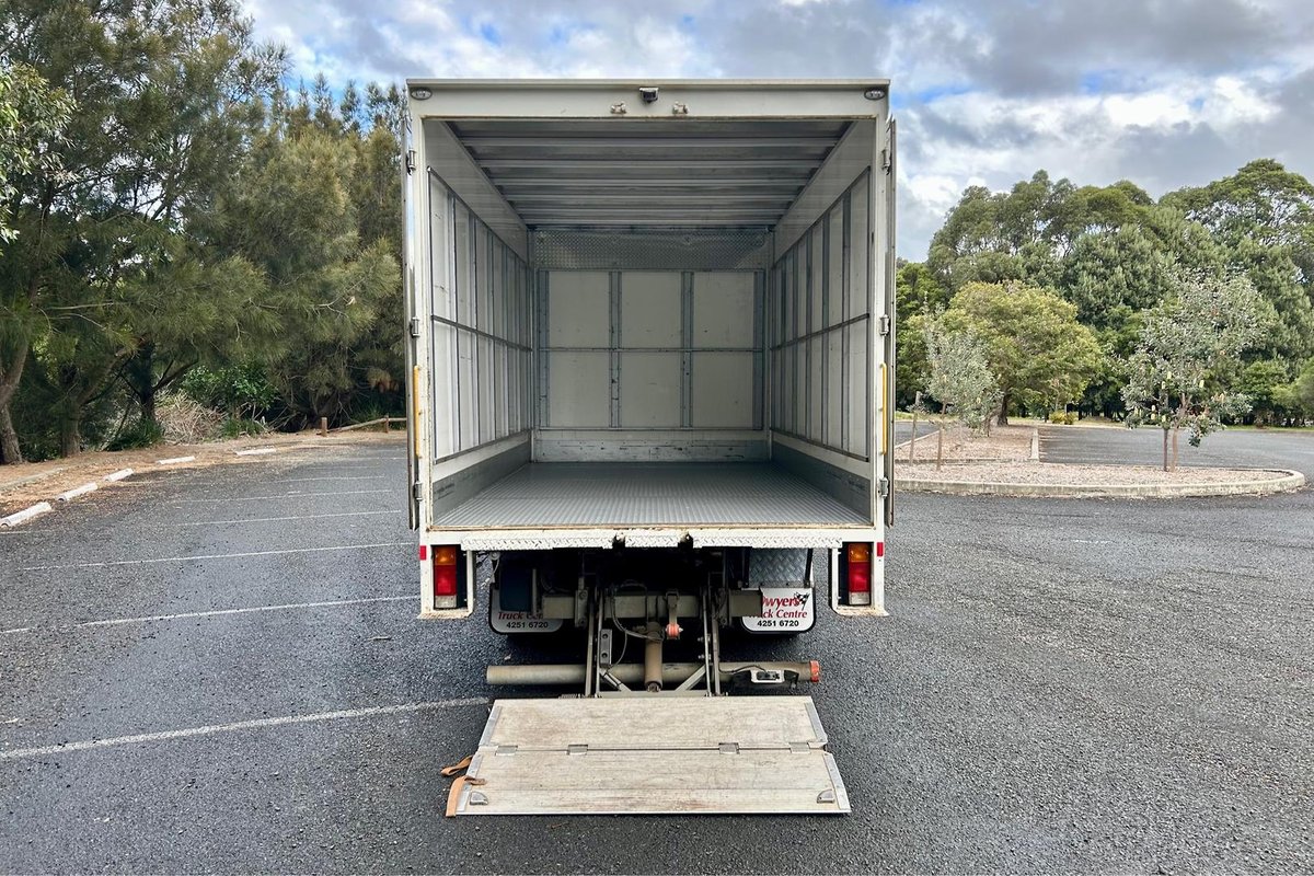 2021 Hino 300 Series 616 image 14