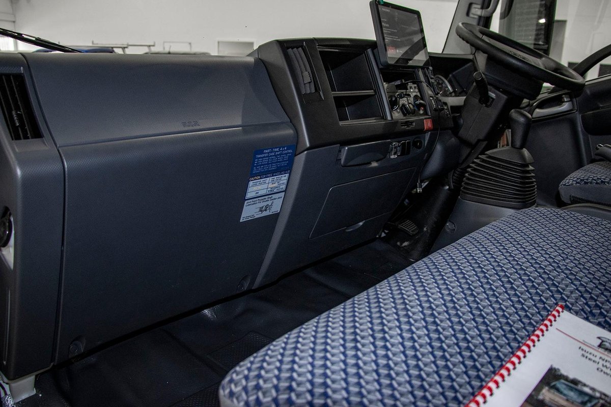 2025 Isuzu N Series Nps 45/75-155 image 7
