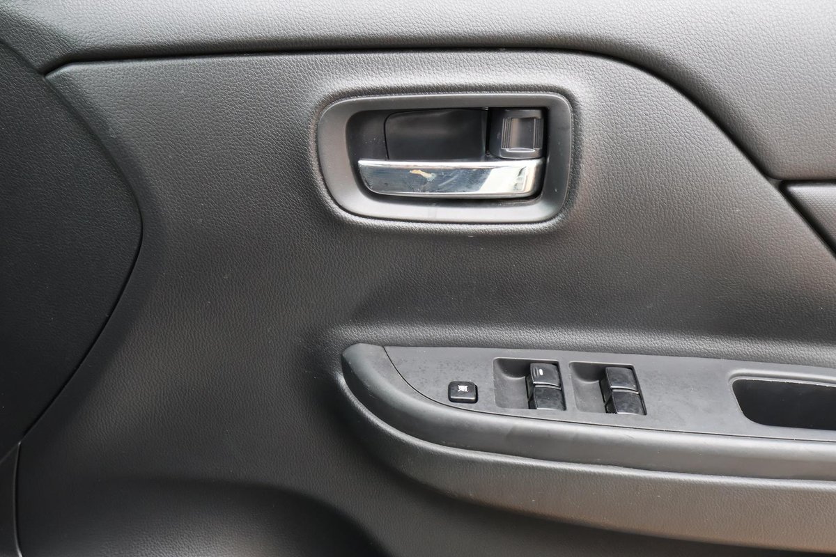 2021 Mitsubishi Triton GLX+ MR MY22 4X4 Dual Range image 22