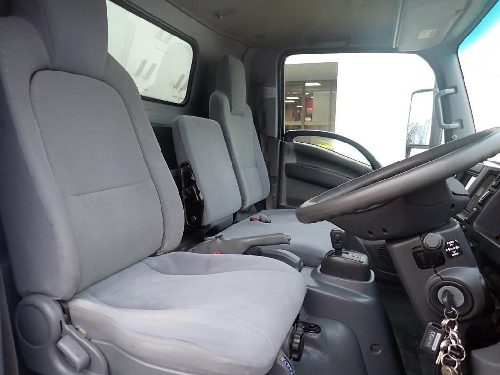 2019 Isuzu Nqr 87-190 image 16