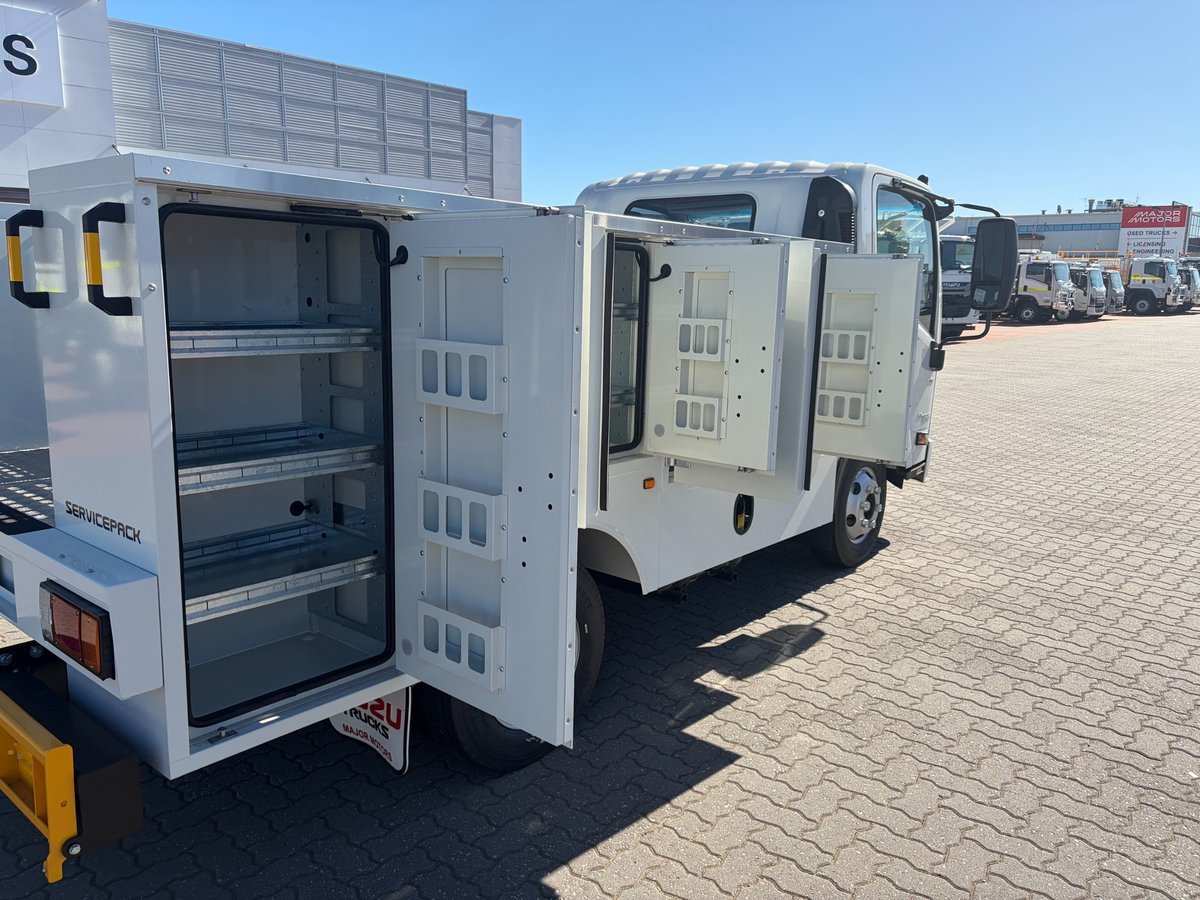 2025 Isuzu Trucks Npr 45/55-155  Amt Swb Service Pack image 6